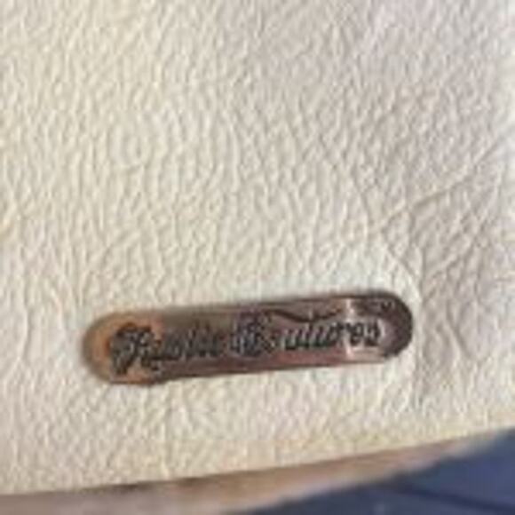 Rustic Couture Crossbody Wallet Cream Tan Chain Leather Western - Picture 4 of 8